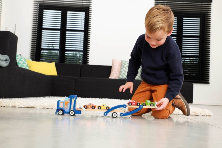 Auto laweta - transporter + 4 autka SCRATCH 