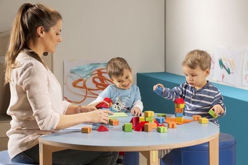 Budujemy dom - drewniana gra edukacyjna Dusyma