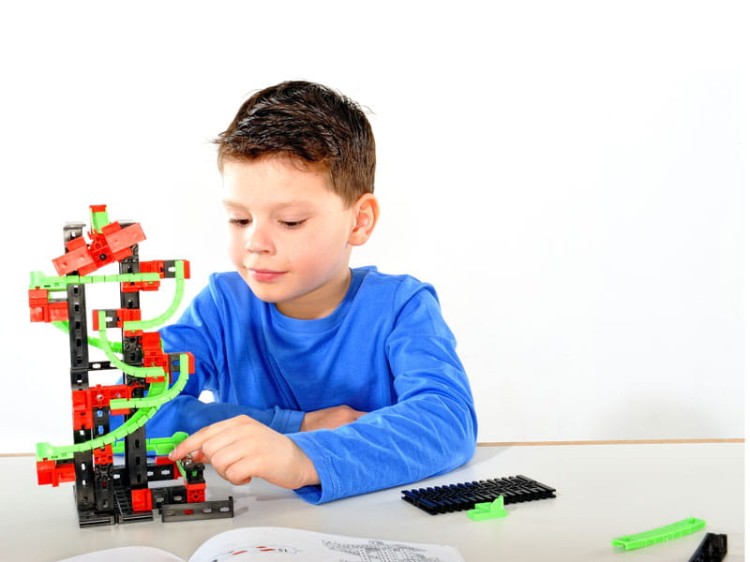 Tor dla kulek Dynamic S  3 modele 140 el. Fischertechnik