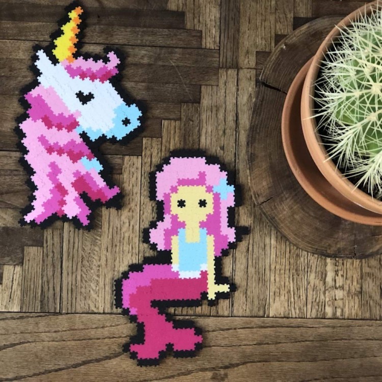 Puzzelki Pixelki Jixelz Bajkowi Przyjaciele 700 el. - Fat Brain Toys