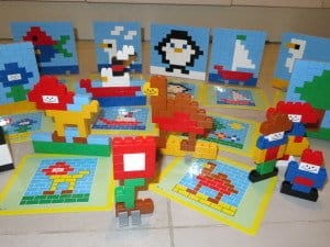 Klocki konstrukcyjne Zbuduj obrazek - 900 el. -  The Little Architect