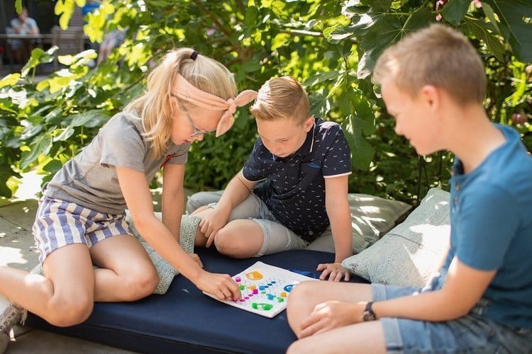 Chińczyk i Drabina - 2w1 - gry planszowe podróżne BS Toys