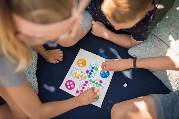 Chińczyk i Drabina - 2w1 - gry planszowe podróżne BS Toys