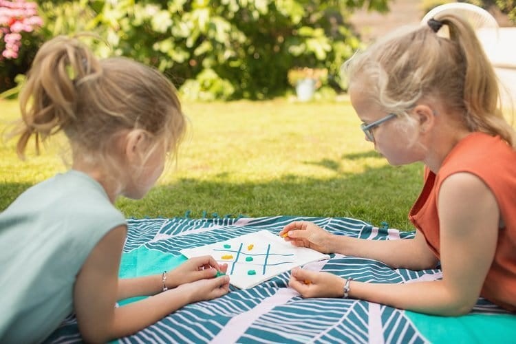 Warcaby, szachy, kółko i krzyżyk - 3w1 - gry planszowe podróżne BS Toys