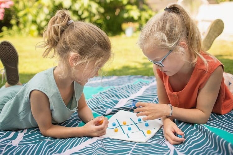 Warcaby, szachy, kółko i krzyżyk - 3w1 - gry planszowe podróżne BS Toys