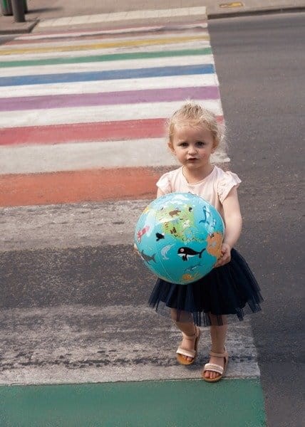 Piłka dmuchana globus scratch 7