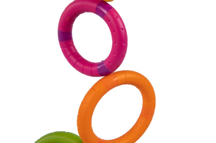 Sprytne kółeczka magnetyczne 5 szt TinkerRings Fat Brain Toys 1