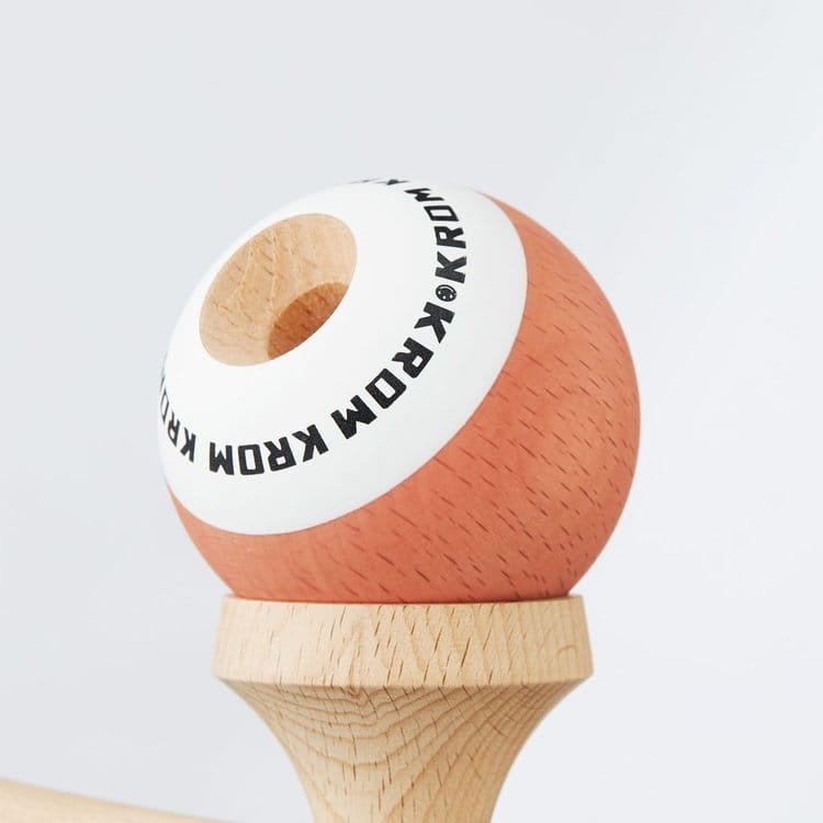 Kendama KROM POP FADE L.E. gra zręcznościowa raspberry 3