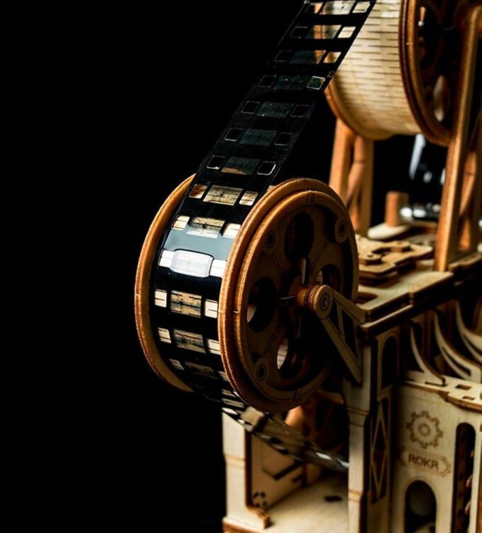 Projektor filmowy model 3D DIY Robotime 4