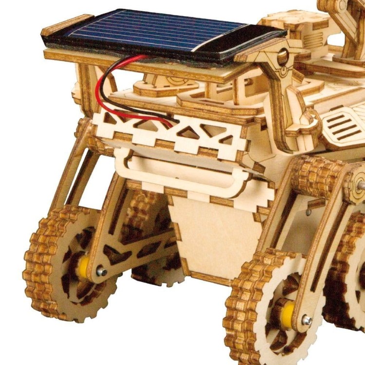 Drewniany pojazd Harbinger na energię słoneczną - model 3D Robotime 2