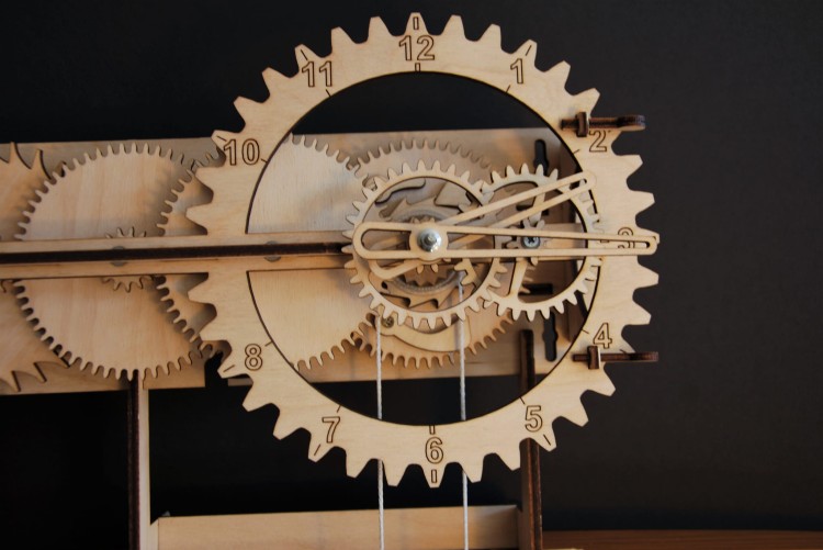 Drewniany zegar mechaniczny z wahadłem DIY 36 x 18 cm  1