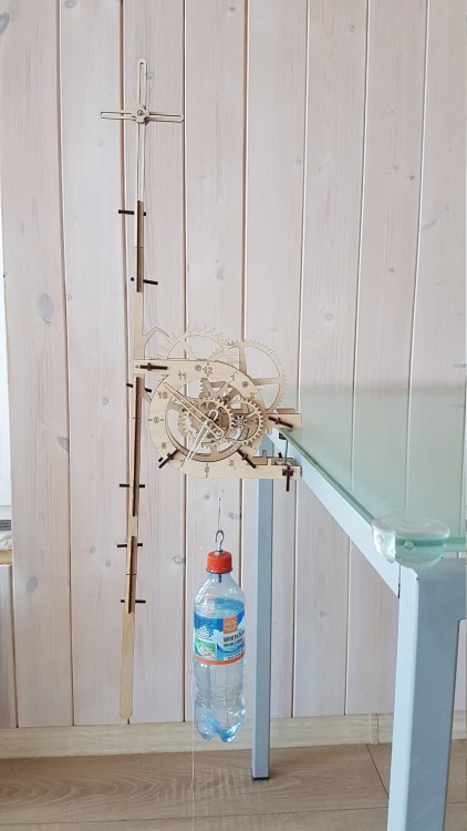 Drewniany zegar mechaniczny z wahadłem DIY średnica 21 cm 7