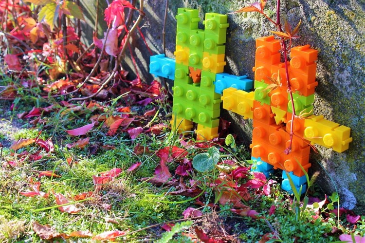 Klocki konstrukcyjne Zwierzęta i cyfry 136 el.  Wise 9