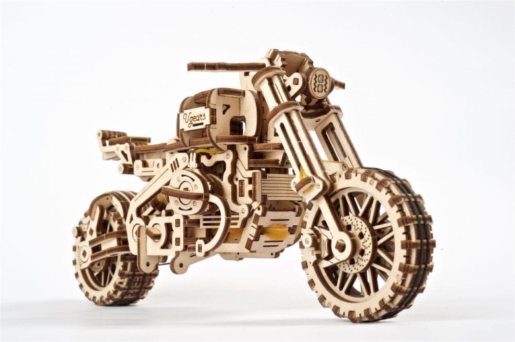 Motor Scrambler z bocznym wózkiem model mechaniczny do składania 380 el. Ugears 4