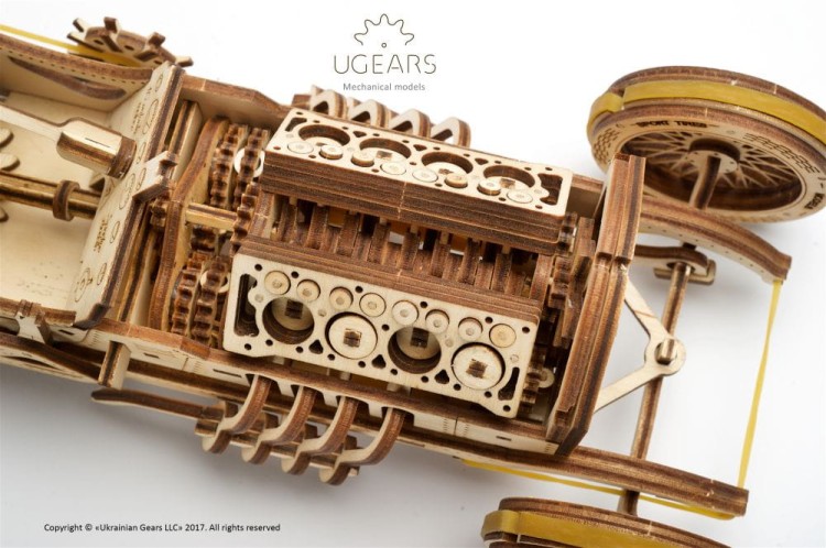 Auto wyścigowe U-9 model mechaniczny do składania 348 el. Ugears 4