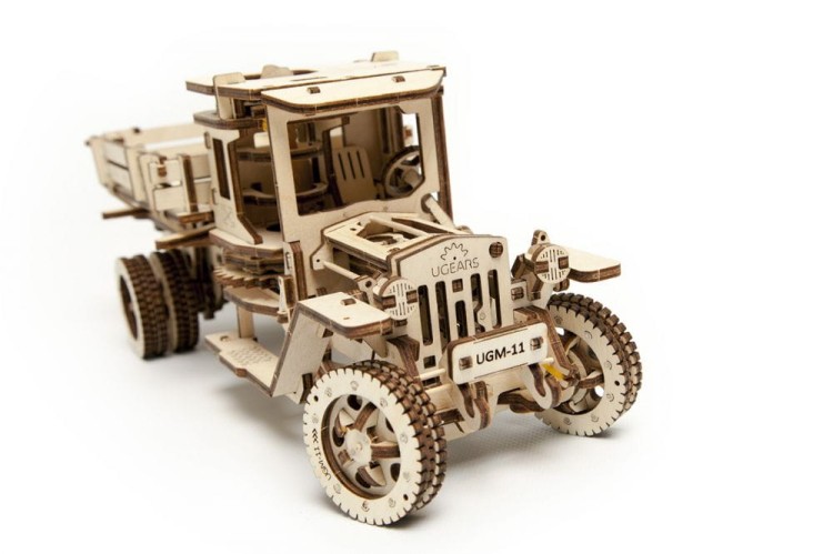 Ciężarówka UGM-11 model mechaniczny do składania 420 el. Ugears 4