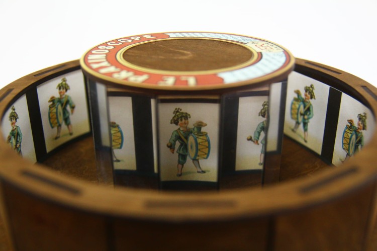 Praksinoskop - ruchome obrazy - Animation Toys 5
