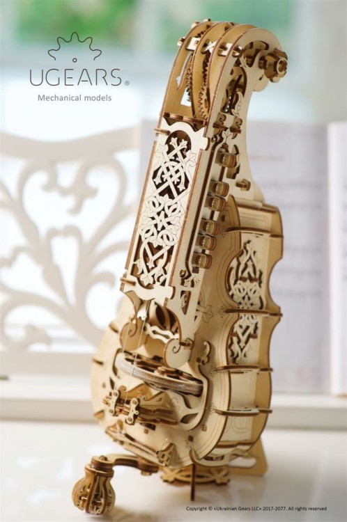Lira korbowa grający model mechaniczny do składania 292 el. Ugears 2