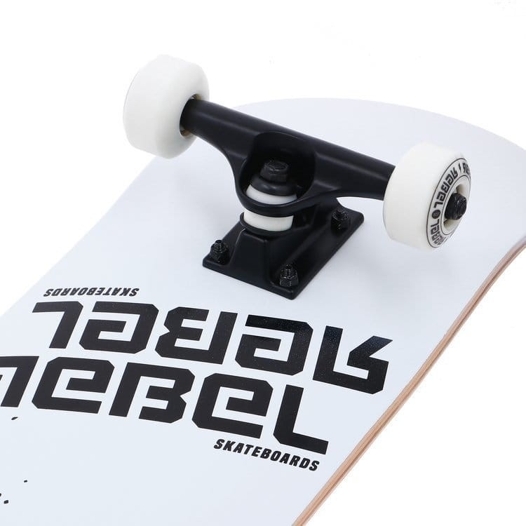 Deskorolka Rebel Skateboards 8" czarna logo