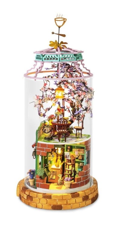 Magiczna kawiarnia w tubie - drewniany mini domek DIY model 3D Robotime 8