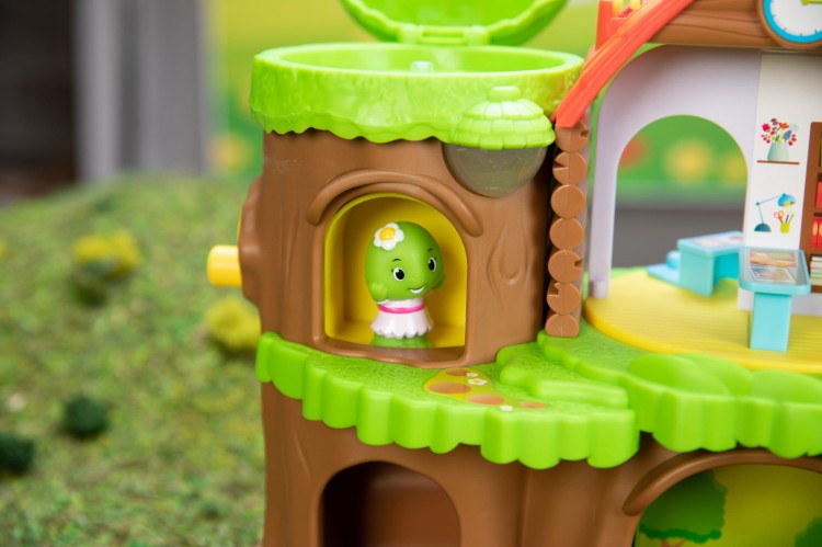 Leśna szkoła z trzema figurkami Klorofil 7