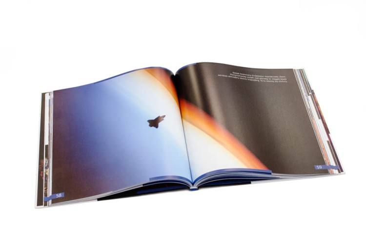 Kosmos  Niepusta pustka  Skarbnica wiedzy Levenhuk