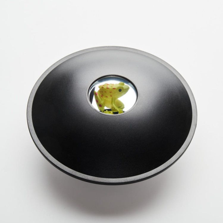 Analogowy-projektor-hologramow-AstroMedia---iluzja-optyczna 3.jpg