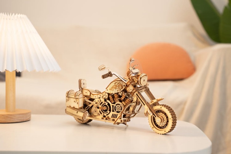 pol_pl_ROBOTIME-Drewniane-Puzzle-3D-Motocykl-Cruiser-793_2.jpg