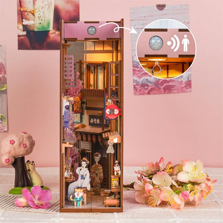 pol_pl_Tonecheer-Skladany-Drewniany-Model-3D-LED-Book-Nook-Japonski-Sklepik-1553_6.jpg