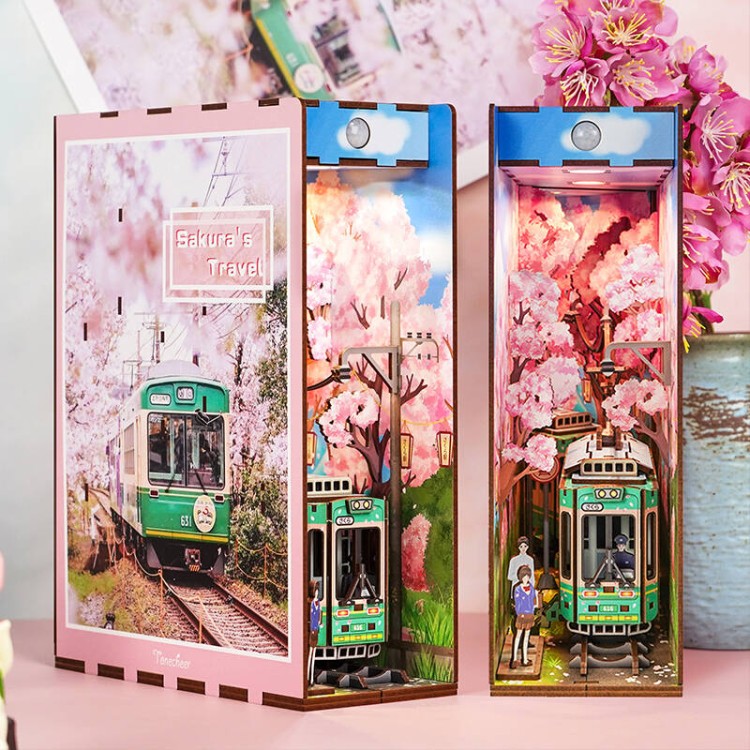 pol_pl_Tonecheer-Skladany-Drewniany-Model-3D-LED-Book-Nook-Sakuras-Travel-1558_5.jpg