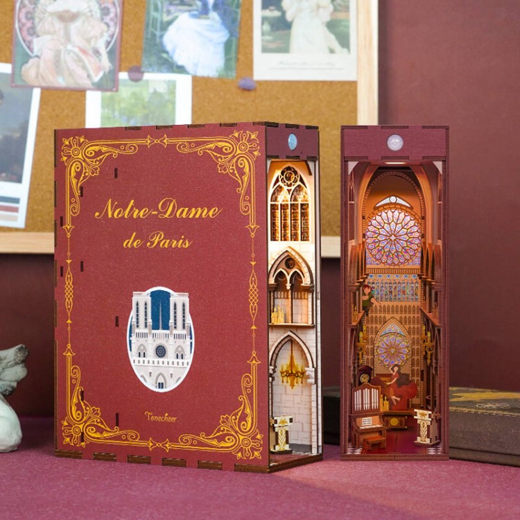 pol_pl_Tonecheer-Skladany-Drewniany-Model-3D-LED-Book-Nook-Notre-Dame-1559_5.jpg