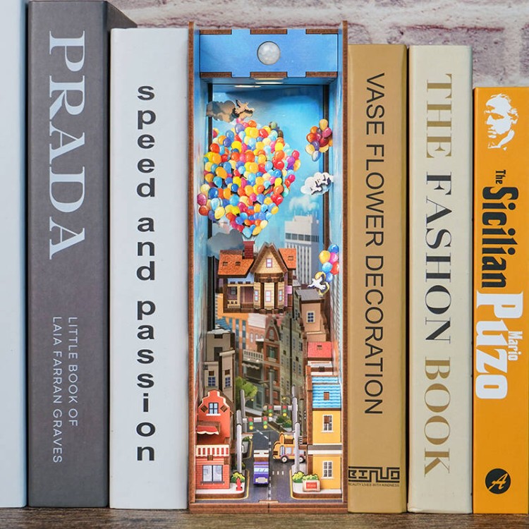 pol_pl_Tonecheer-Skladany-Drewniany-Model-3D-LED-Book-Nook-Podroz-z-Wiatrem-1563_8.jpg