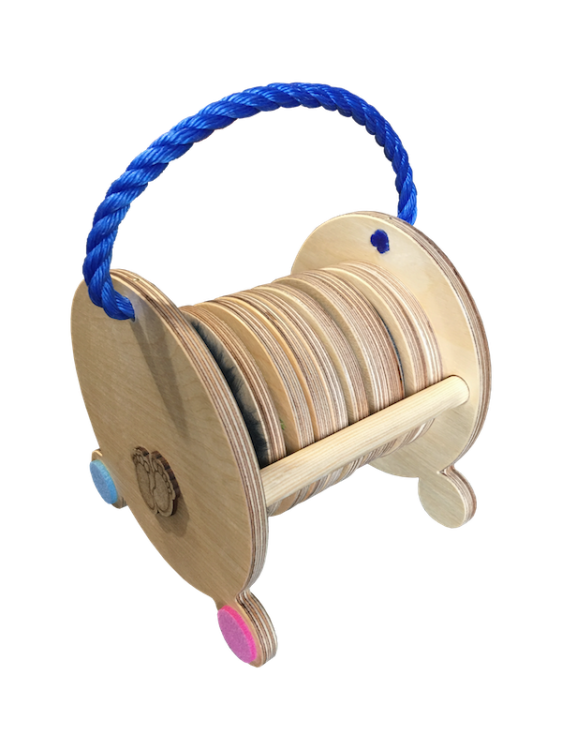 sciezka sesoryczna sensoryfeet maliciekawscy zestaw2stojak .png