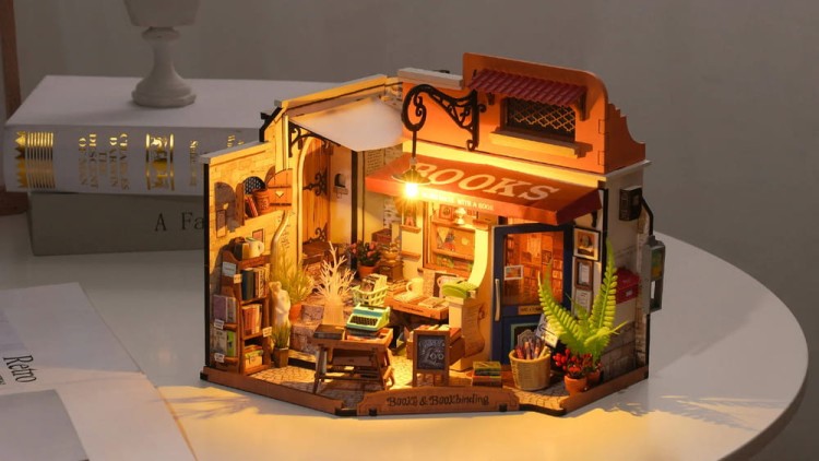 pol_pl_ROBOTIME-Skladany-Drewniany-Model-Puzzle-3D-Ksiegarnia-na-Rogu-1706_10.jpg