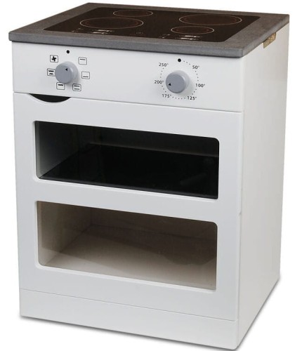 Micki drewniana kuchnia kuchenka z piekarnikiem mebel edukacyjnycf.jpg