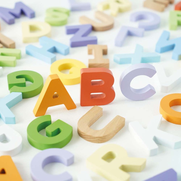 PL143-letters-bag-abc-wooden-characters.jpg