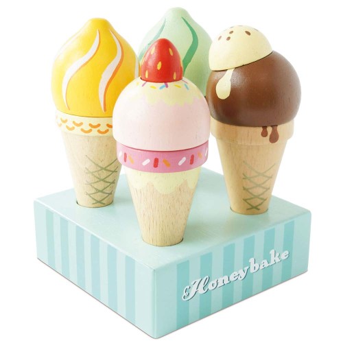 TV328-ice-cream-set-playfood-assortment-of-flavours-and-toppings.jpg