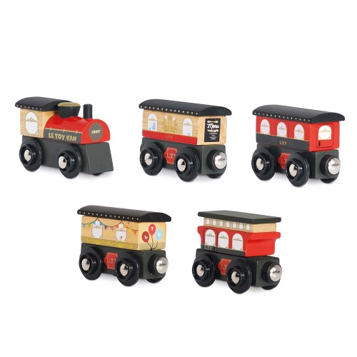 TV710-red-train-carriages-full-collection.jpg