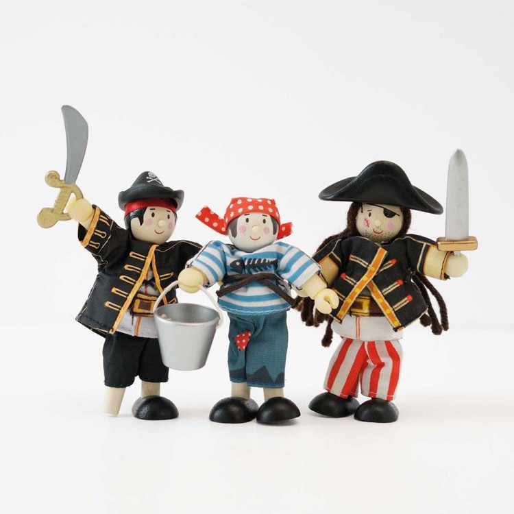 BK909-pirates-budkins-poseable-with-background.jpg