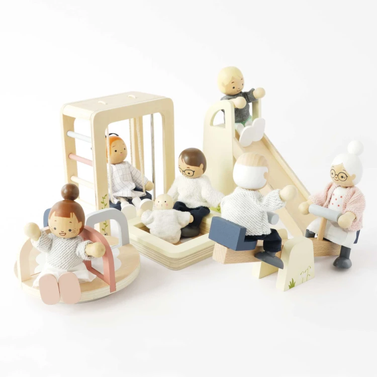 ME062-outdoor-play-set-all-wooden-dolls-playing.jpg