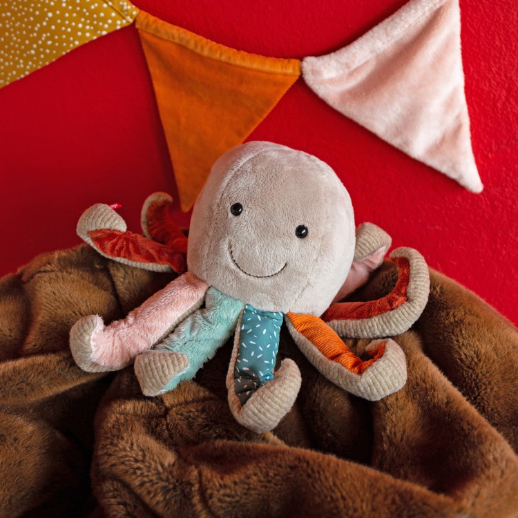 6846ee7778ef9-octopus-patchwork-sweety.jpeg