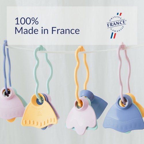le-jouet-simple-jouet-d-e-veil-made-in-france-plastique-recycle-hochet-zglobal-P121-2-.jpg