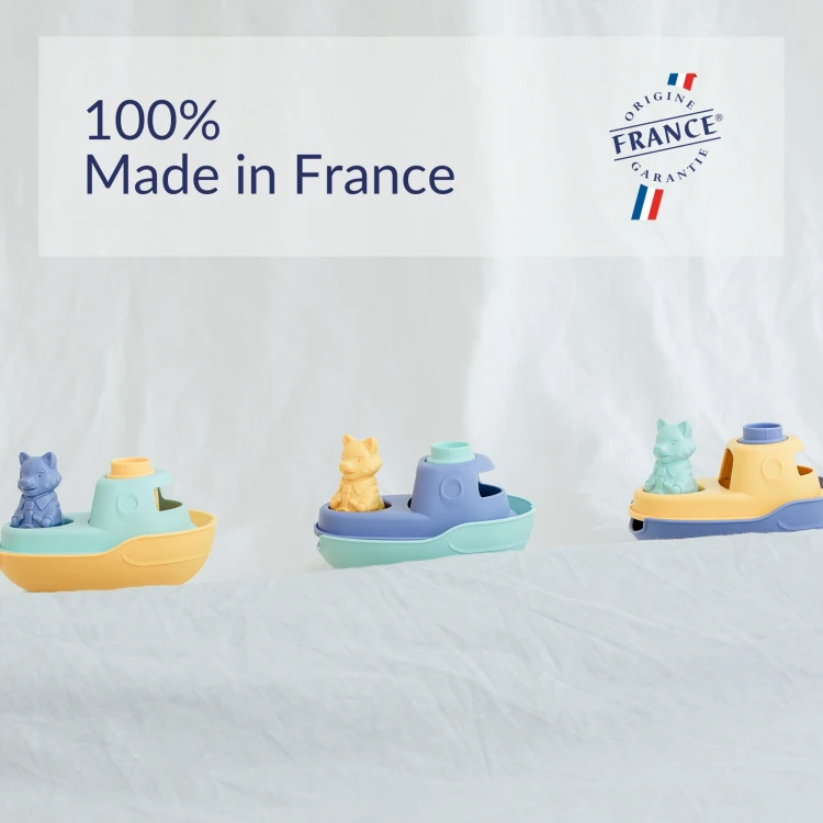 le-jouet-simple-jouet-bain-made-in-france-plastique-recycle-bateau-zglobal-P134-3-.jpg