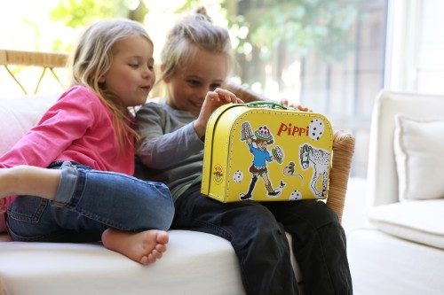 I-44386200-Pippi-suitcase-25-cm-2.jpg