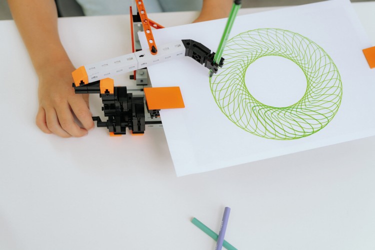 Universal-Pro---rysowanie-mandali 1.jpg