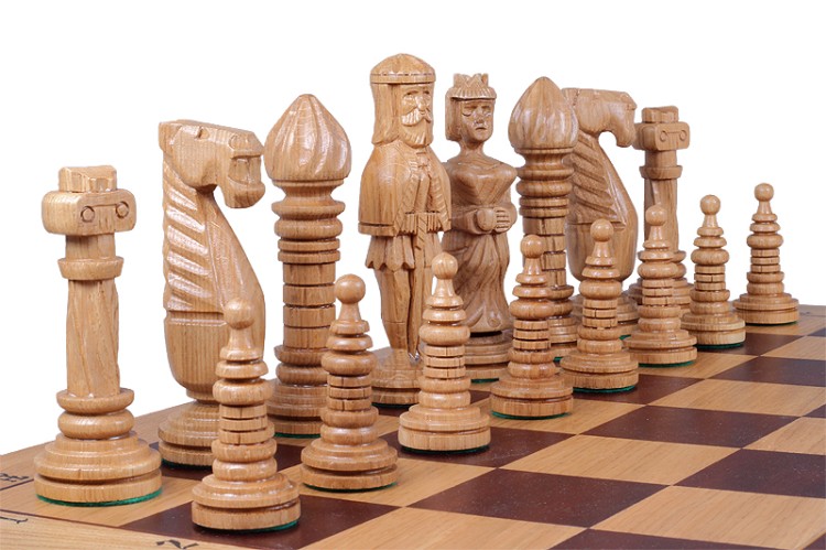 5_CH105_OAK_chess.jpg