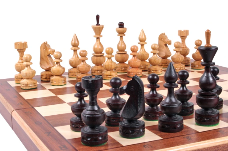 9_ch145_Debiut_chess.jpg