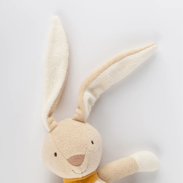 6846f813c5567-cuddling-rabbit-beige.jpeg