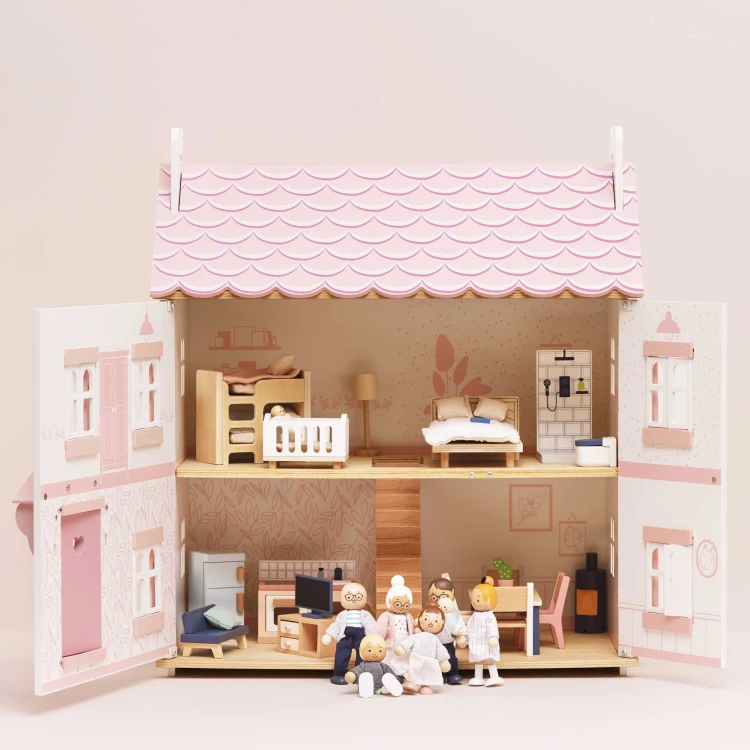 H104-sophie-luxury-wooden-doll-house-white-pink-rose-girl-boy-dollhouse-shutters-eco-plastic-fsc-room-21-.jpg