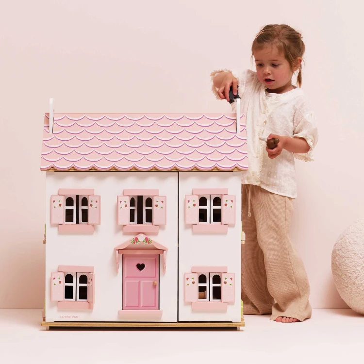 H104-sophie-luxury-wooden-doll-house-white-pink-rose-girl-boy-dollhouse-shutters-eco-plastic-fsc-room-19-.jpg